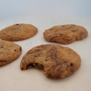 Chocolate nib + cashew cookie