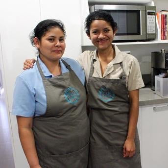 The Chocolate Refiner goes to El Salvador