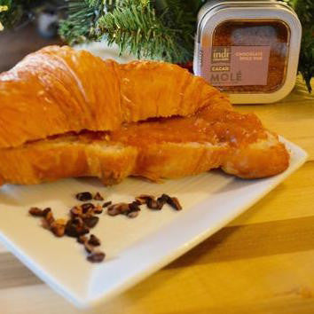 Combining Washington's local and delicious apples with indi chocolate Molé Spice Rub in this delicious and easy to follow recipe.