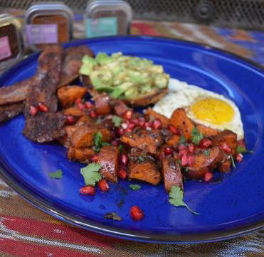 Another delicious way to enjoy the savory side of cacao with indi chocolate Spice Rubs. Enjoy with our Molé, Jalapaño and Barbecue Spice Rubs., 