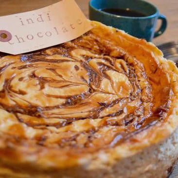 Enjoy this delicious and easy to follow recipe from indi chocolate to discover another delicious way to bake with indi chocolate Chai Tea and Cacao Nibs. Enjoy!