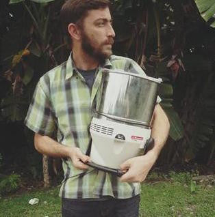 The Premier Chocolate Refiner goes to Honduras